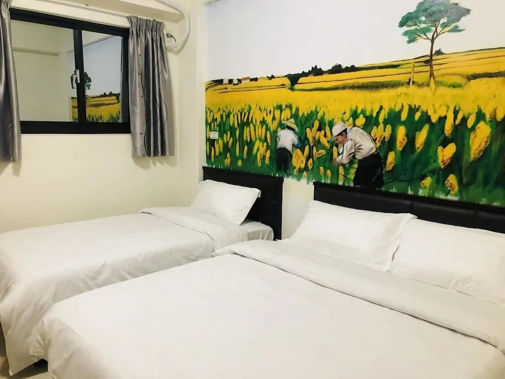 Gold Painting B&B
