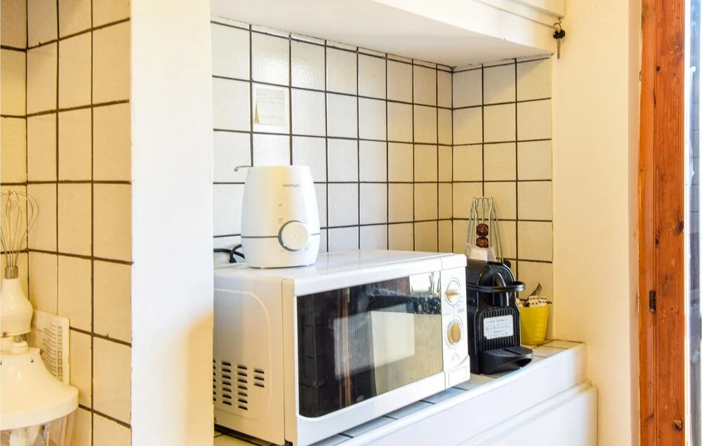 Awesome Home In Terracina With Wifi