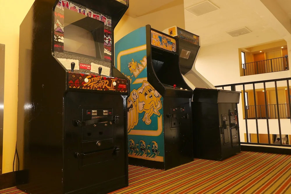 The Atrium Resort, Virginia Beach by Vacatia