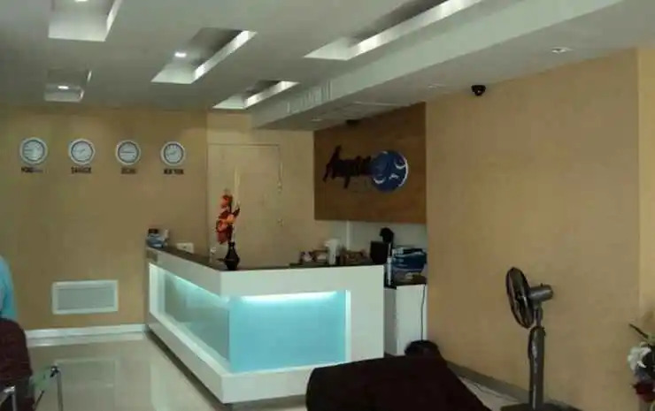 Aryan Suites Hotel