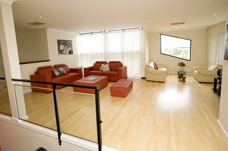 Villa De Marseilles - Melbourne