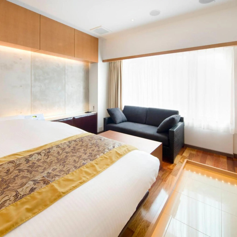 HOTEL APERTO