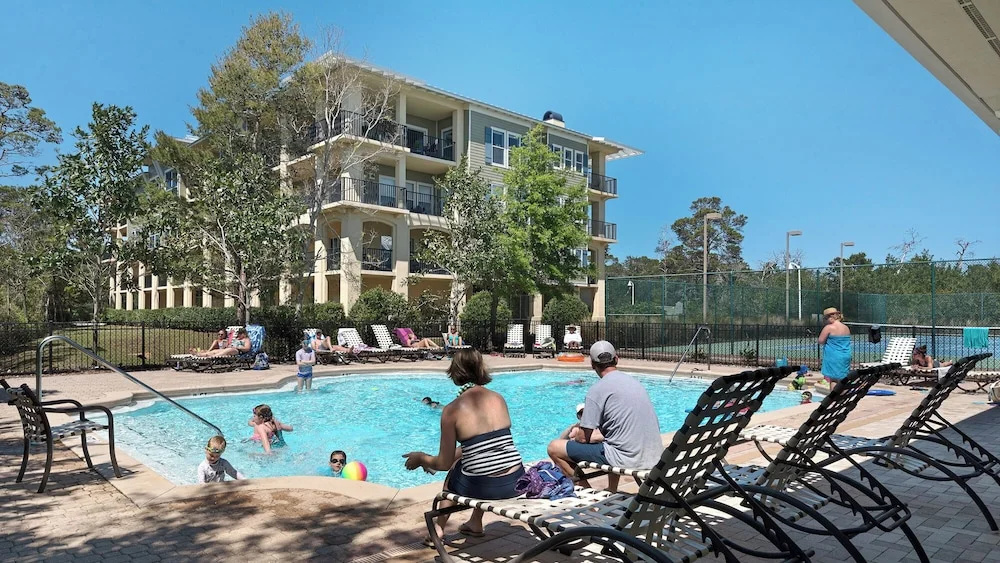 Minutes to the Beach - Gated Community With 2 Pools
