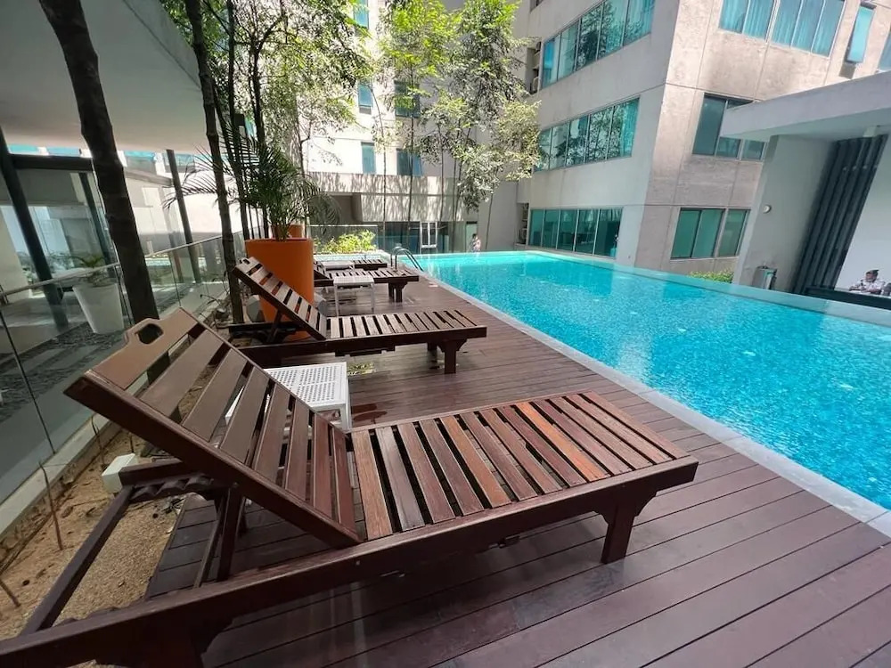Summer Suites KLCC Apartments by Soulasia