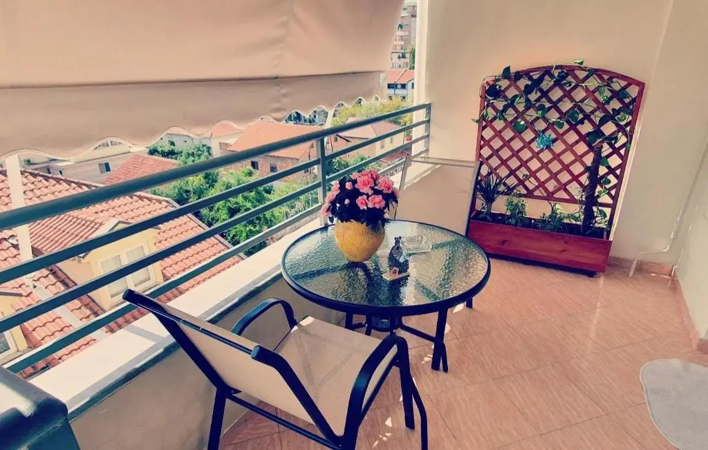 2BDR Apartment "At Johans"