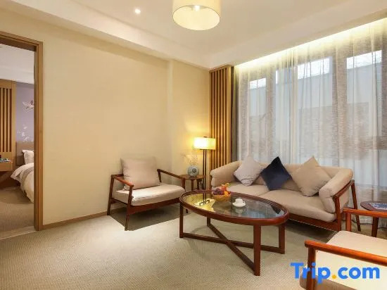 Yun qing yi wan Hotel (Kangqiao, Nanhui Area)