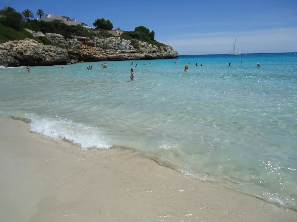 Charming villa with private pool and wifi