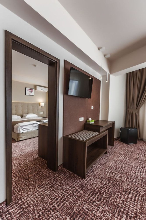 Grand Hotel