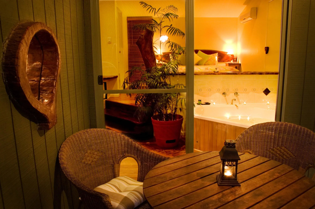Hunchy Hideaway