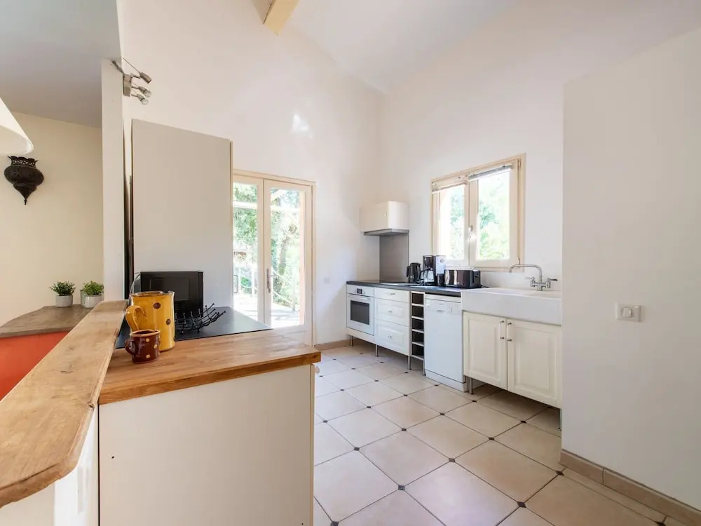 Spacious Holiday Home in La Croix Valmer With Private Pool