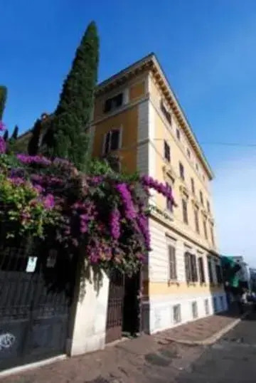 Residenza Menni