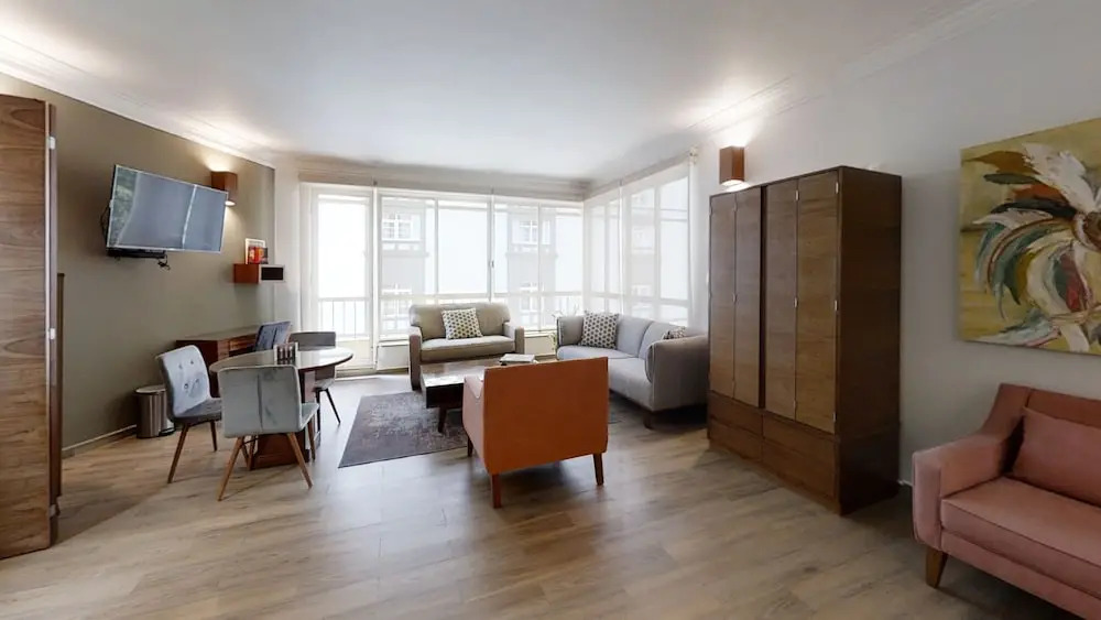 Tokio Suites