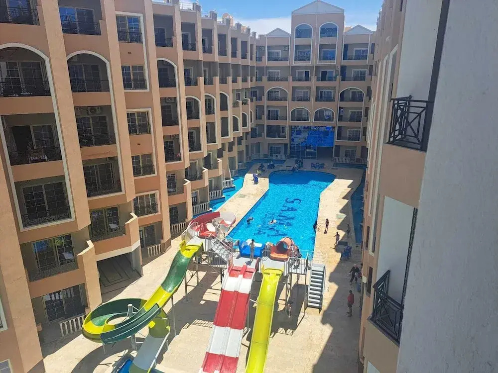 Juliana Beach Aqua park