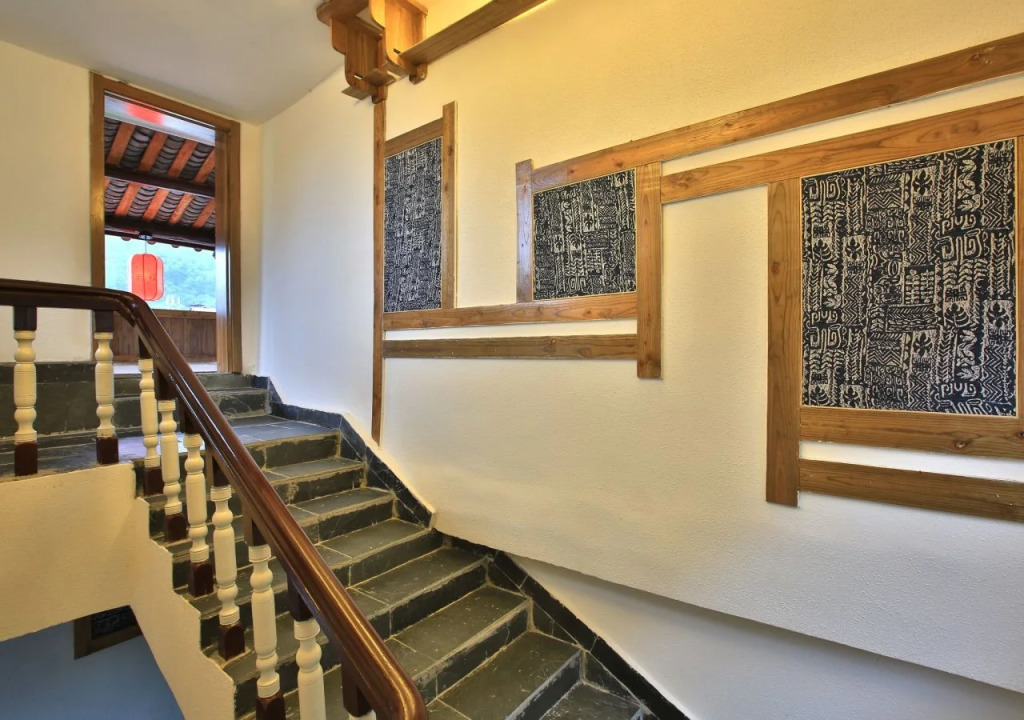 Destination Youth Hostel-Walk 5 minutes to east entrance of national park,Coffee,Book tickets,Laundry service,Experienced tour guide service