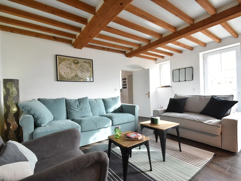 Beautiful Gite With Garden at 700 Metres From the Beach, 10 Minutes From Bayeux