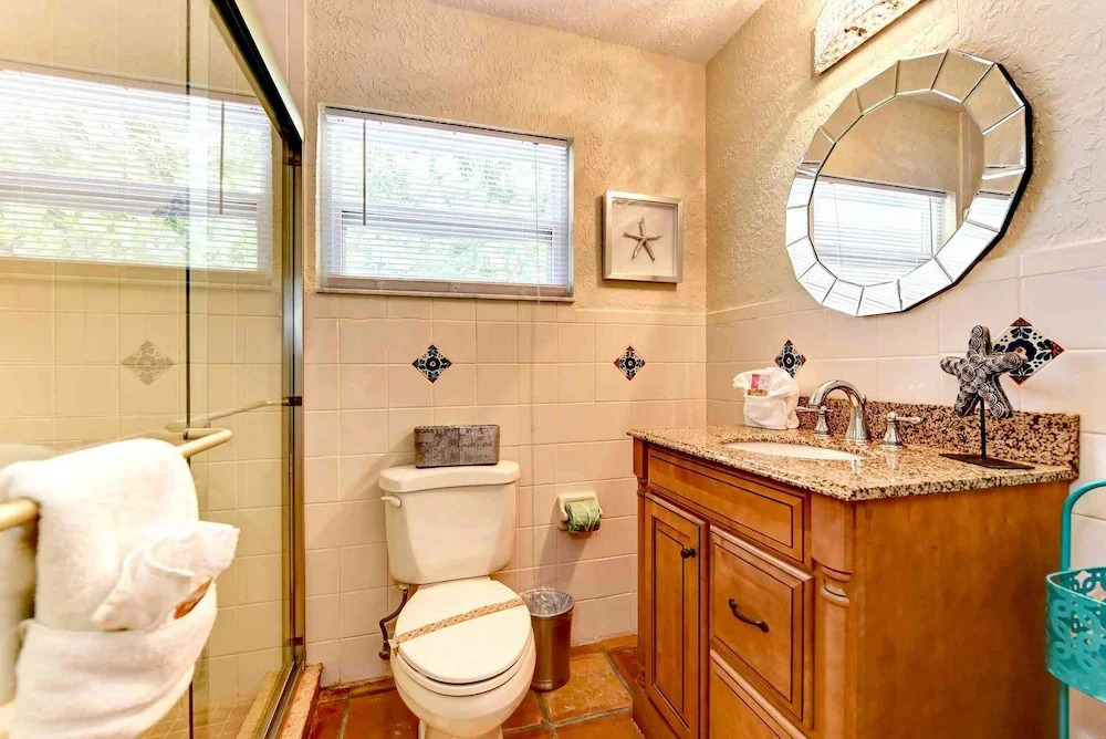 Sunset Point Apartment 4