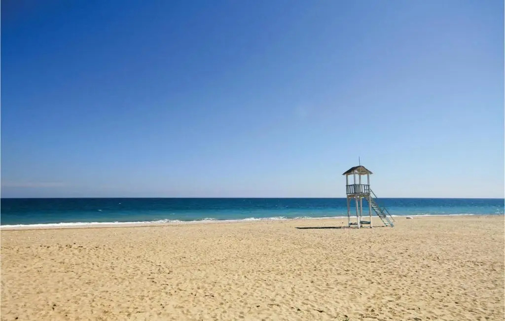 Stunning apartment in Manilva with 3 Bedrooms, WiFi and Outdoor swimming pool