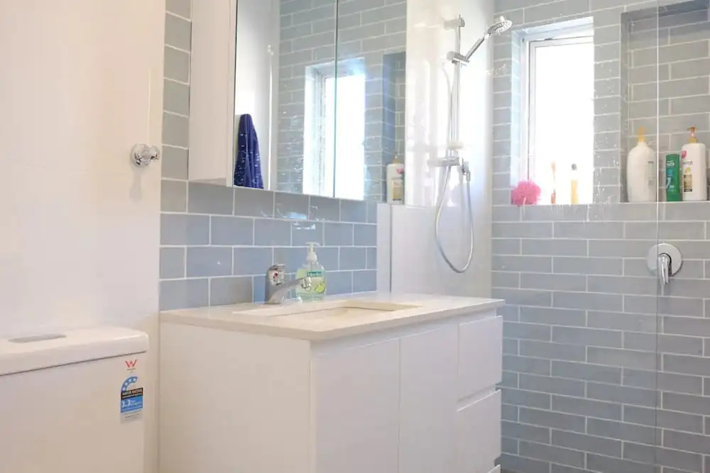 Cosy Home Near Bondi Junction and Beach