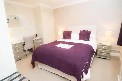 The Battledown Bed And Breakfast