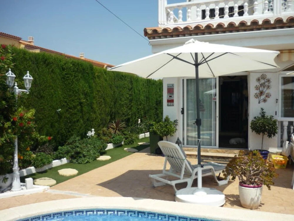 House With 4 Rooms in Miami Platja, With Private Pool, Enclosed Garden