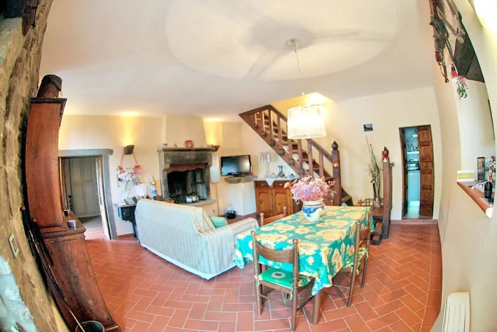 House With one Bedroom in Cortona , With Wonderful Mountain View, Priv