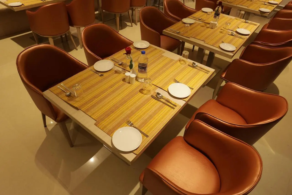 Iswarya Residency
