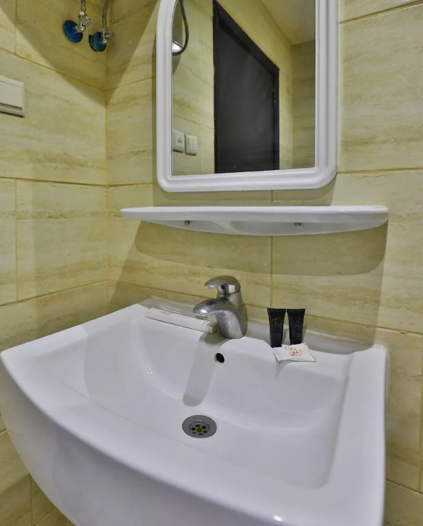 OYO 268 Durrat Alamaken Furnished Apts