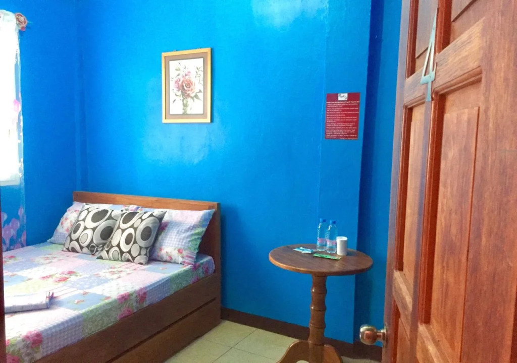 April's Tourist Inn