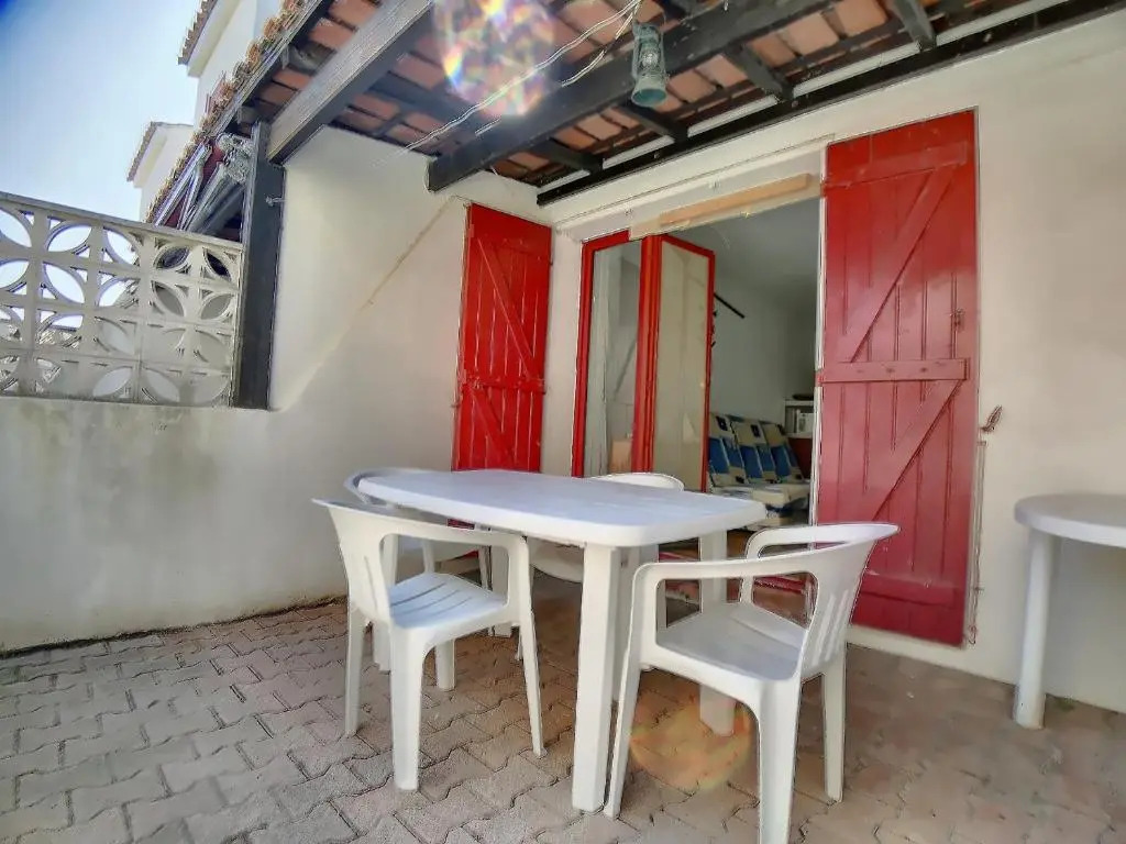 Studio Saintes-Maries-de-la-Mer, 1 pièce, 4 personnes - FR-1-475-49