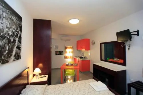 Stegadi Apartments Sikinos