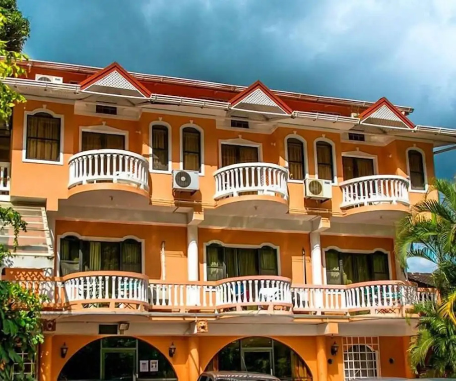 Alicia's Palace