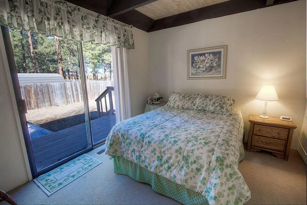 Meadow View Chalet by Lake Tahoe Accommodations
