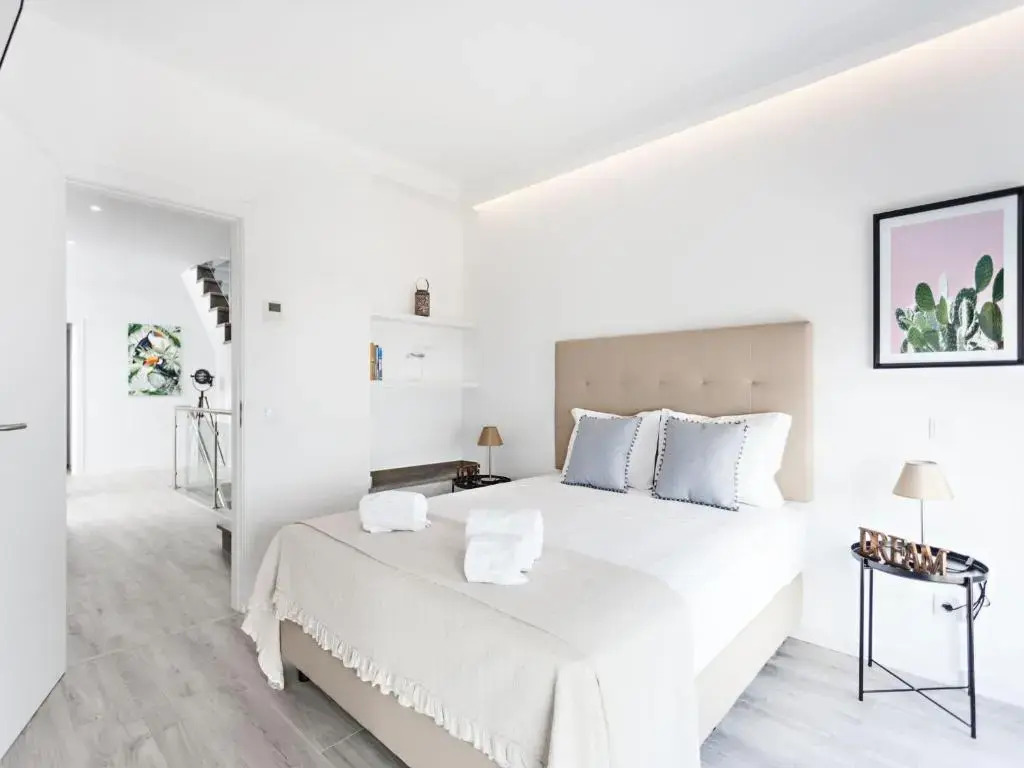 Faro Clara Suites