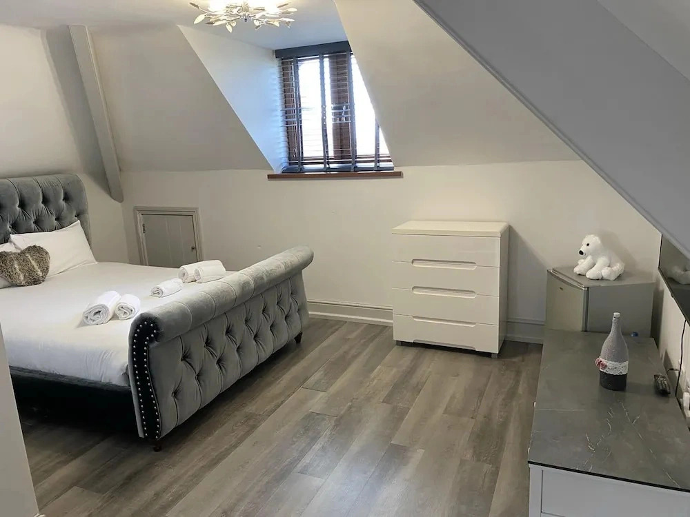 Seaside Retreat at Port Talbot