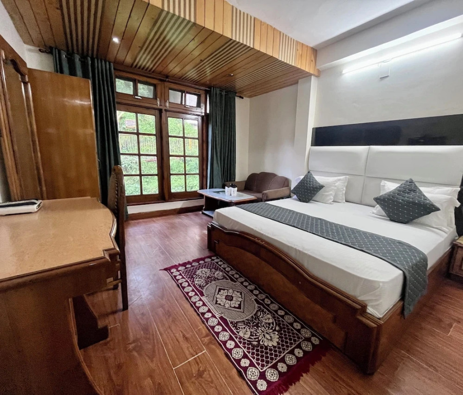 Hotel Kumar's