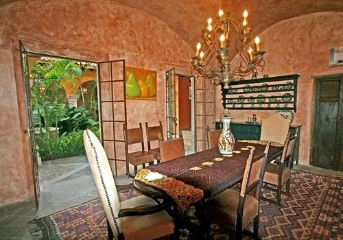 Casa Alhambra
