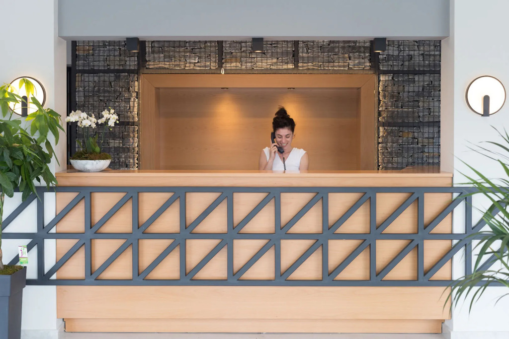 Mythic Summer Hotel