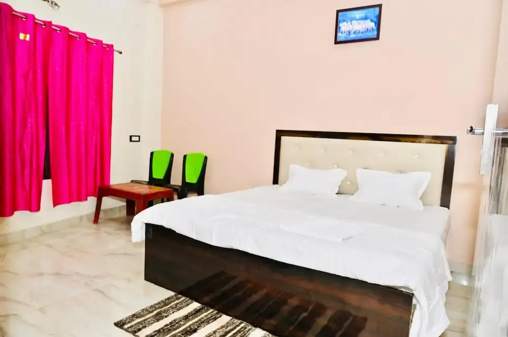 Hotel The Sgs Inn