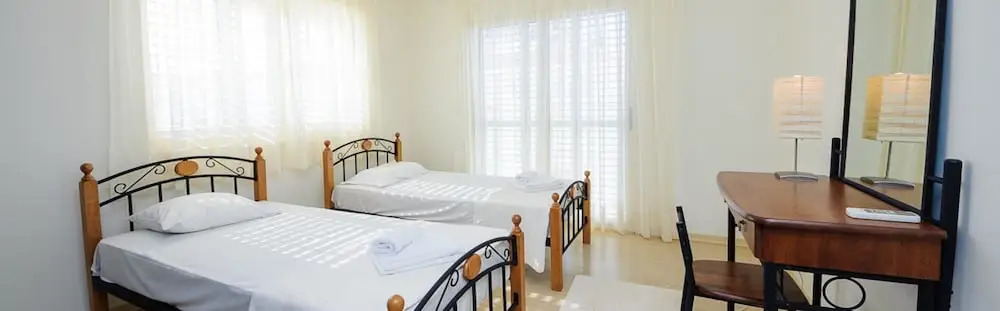 Rent Private Villa 015