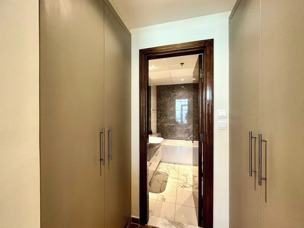Lux BnB I Amna Tower I Sky Line Views