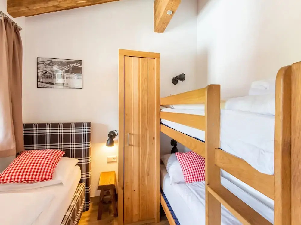 Chalet in Niedernsill near Ski Slopes