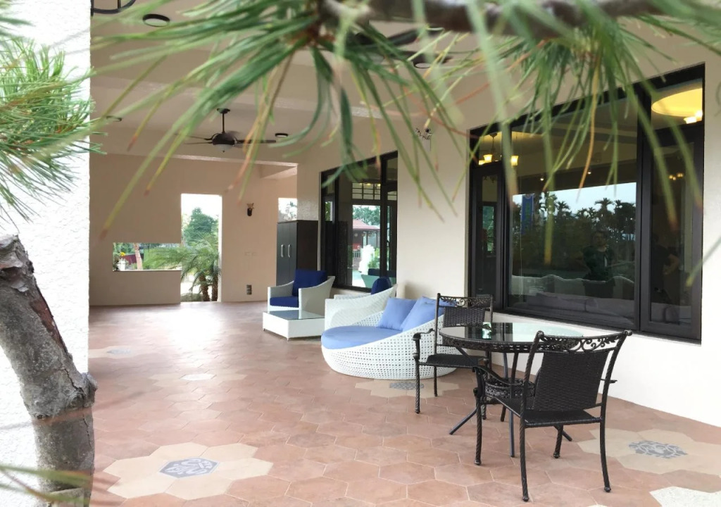 Kurumba JiJi B&B