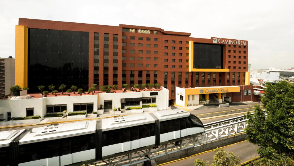 Отель Camino Real Aeropuerto Mexico