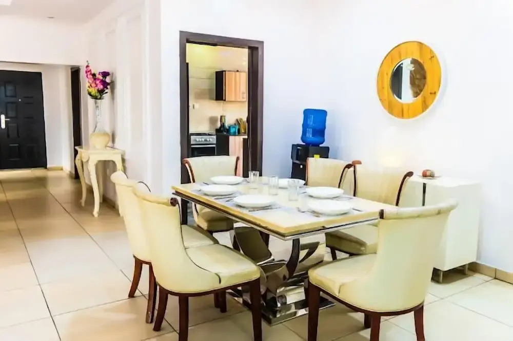 Pearl Exquisite Apartment