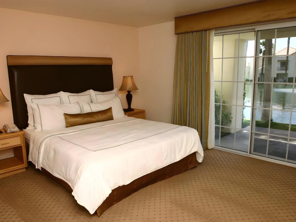 Desert Breezes Resort