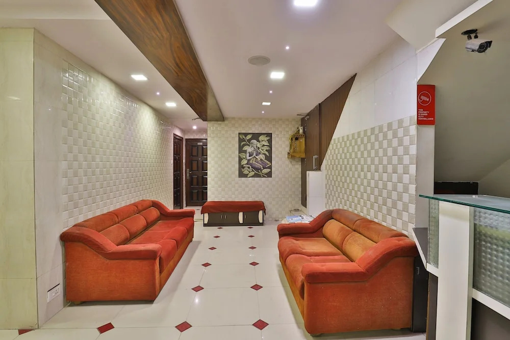 OYO 1345 Hotel S K