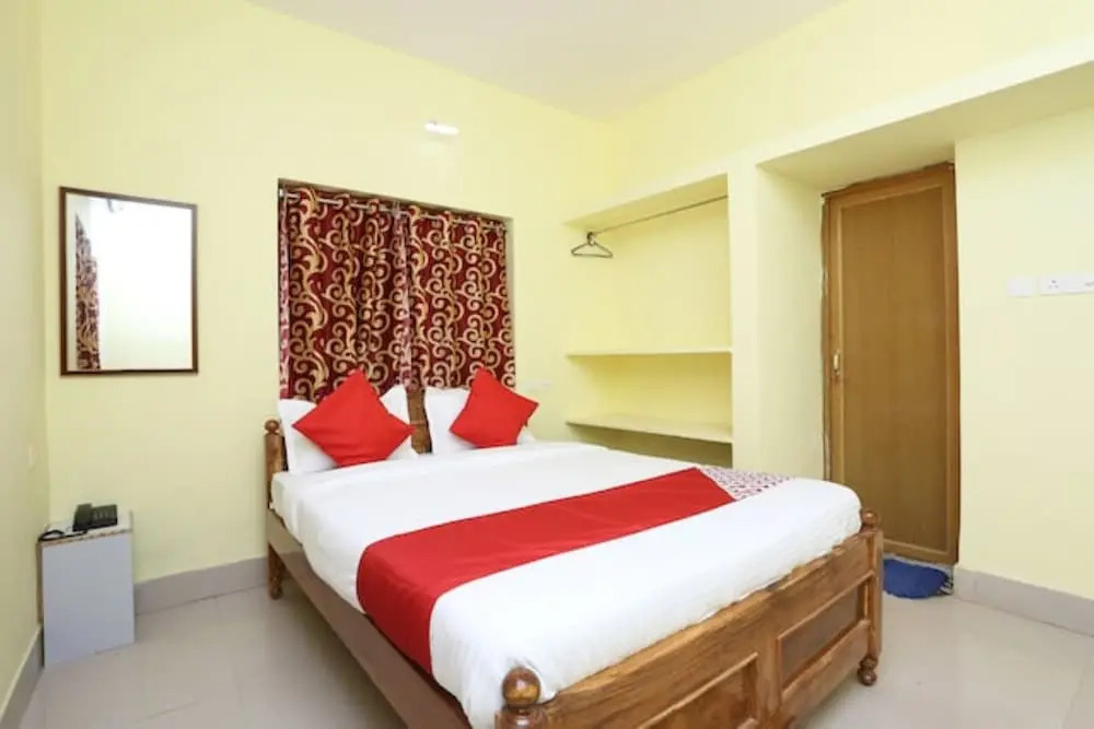 Goroomgo Nandan Residency Bhubaneswar