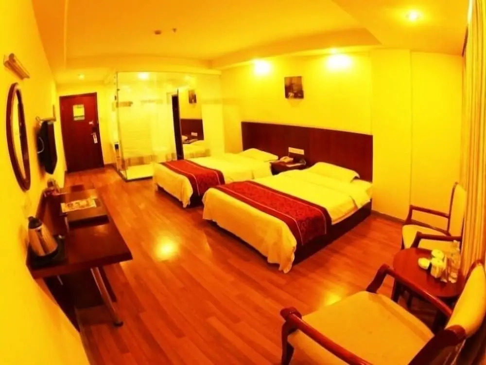 GreenTree Inn Yangzhou Gaoyou Municipal Government Business Hotel