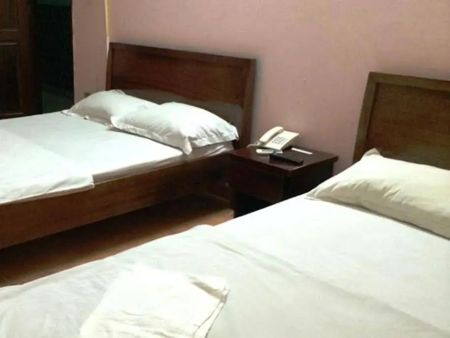 Hong Loan Hotel 2
