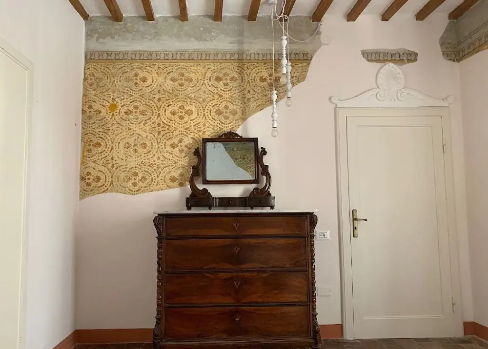 Casa Cerboneschi B&B in a medieval village with Panoramic Tuscan Hills